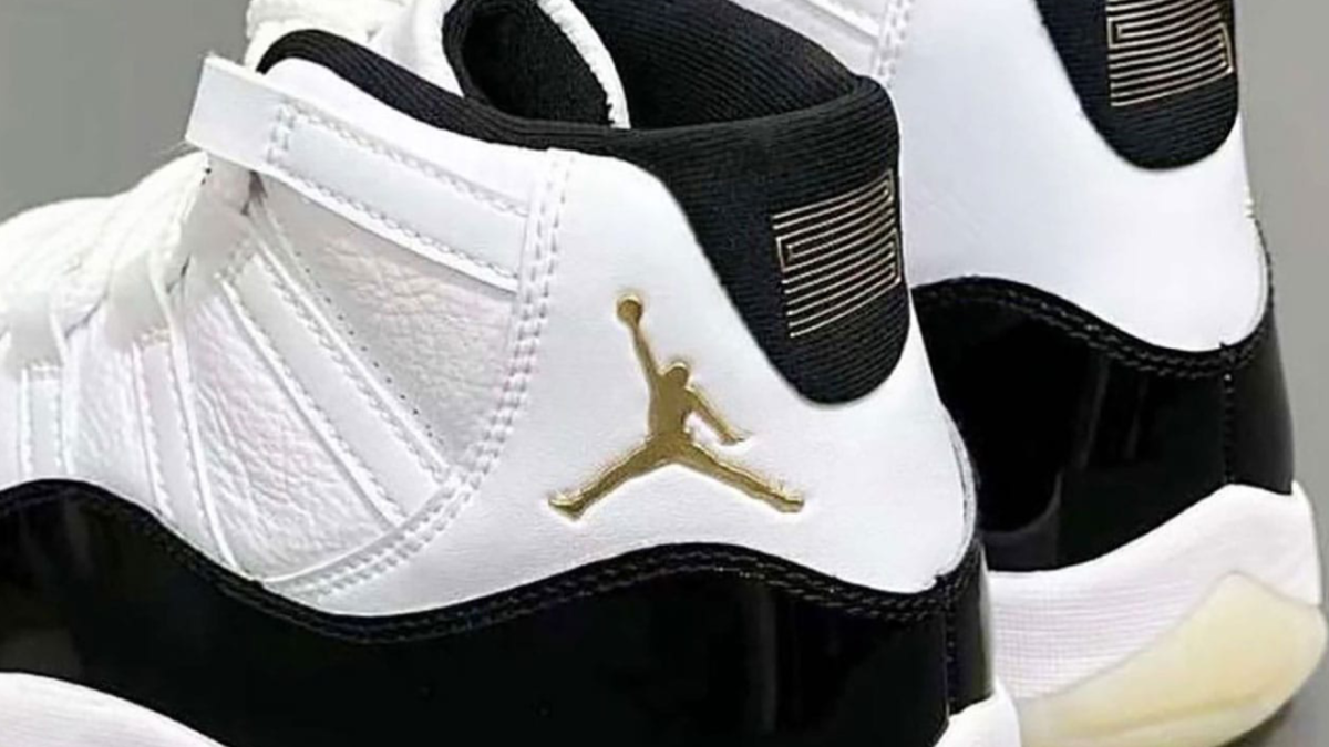 AJ1, Air Jordan 6, Air Jordan 11, Air Jordan 1 - 乔丹11号 "DMP "采用了皮革鞋面。