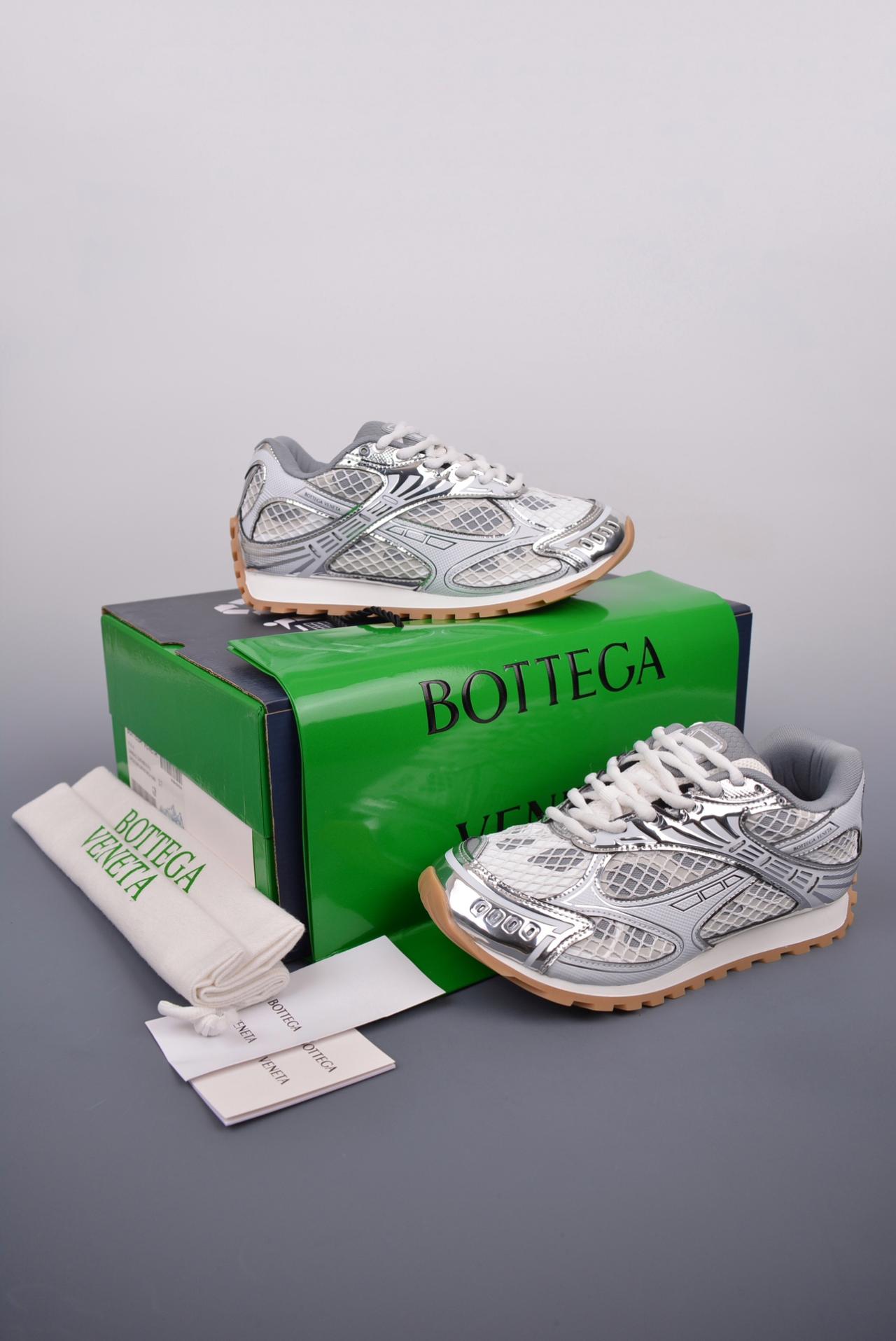 运动鞋, 跑鞋 - Bottega Veneta BV23全新 Orbit设计师谢幕款 运动鞋 高帮 银色 货号：无