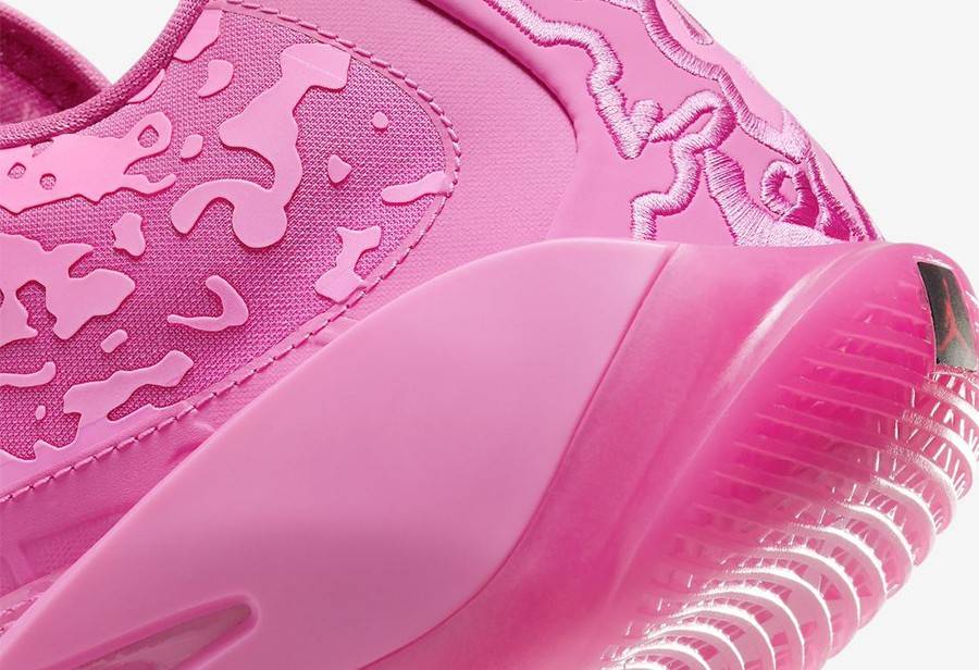 运动鞋, Zion 3, Triple Pink, Jordan, DR0675-600 - 令人心动的时尚色彩！Zion 3全新配色引发专注！